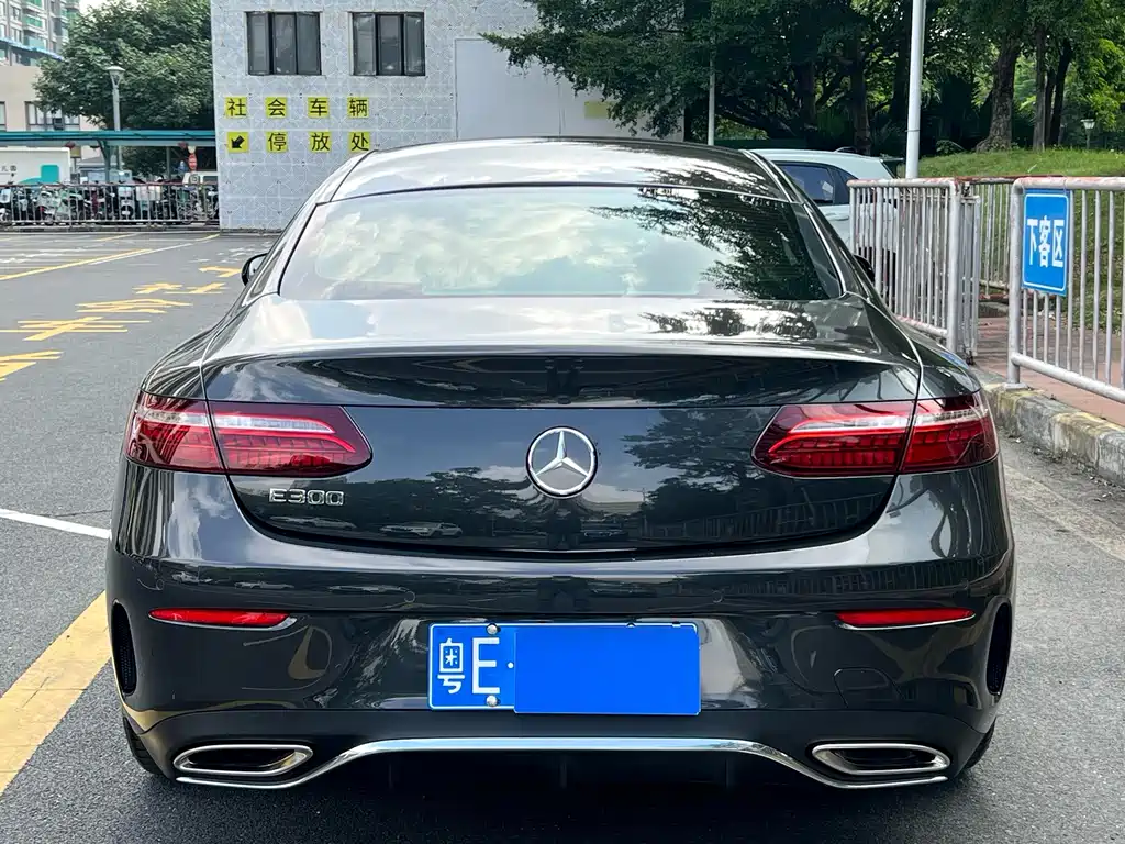 Mercedes-Benz E-Class (Imported) 2023 E 300 Coupe купить на сайте DeffCars