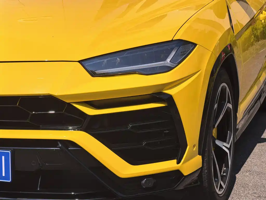 Urus 2022 4.0T V8 Performante купить на сайте DeffCars