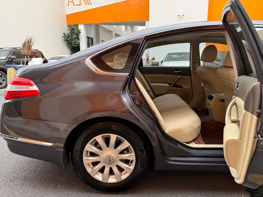 Teana 2010 2.5L XL Anniversary Edition купить на сайте DeffCars