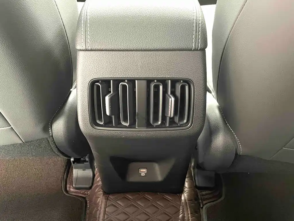 Beijing Hyundai ix35 2021 240TGDi DCT two-wheel drive GLS leading version купить на сайте DeffCars