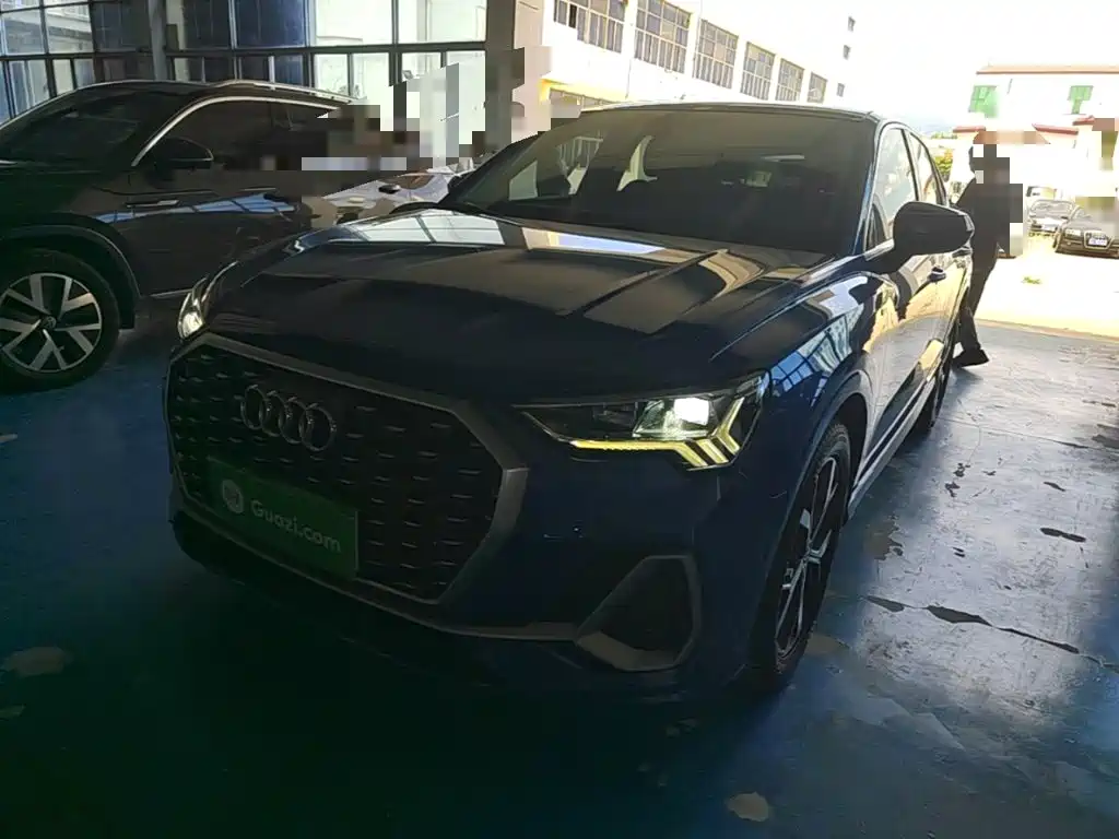 Audi Q3 Sportback 2020 40 TFSI Fashion Edition купить на сайте DeffCars