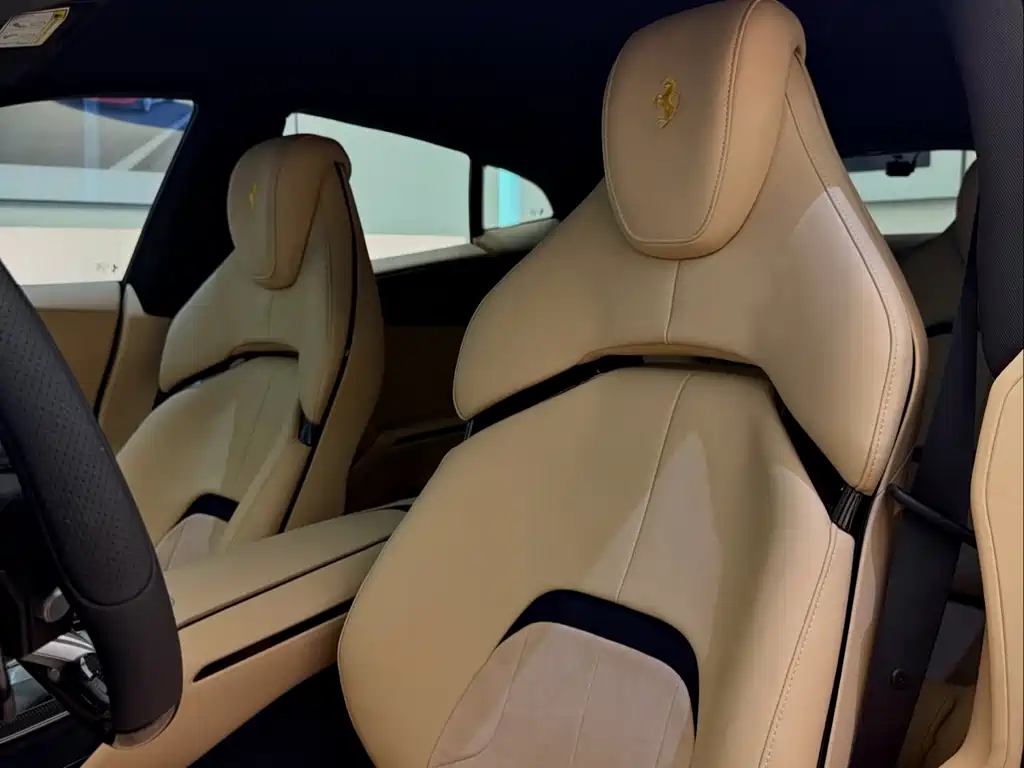 Purosangue 2023 6.5L V12 купить на сайте DeffCars