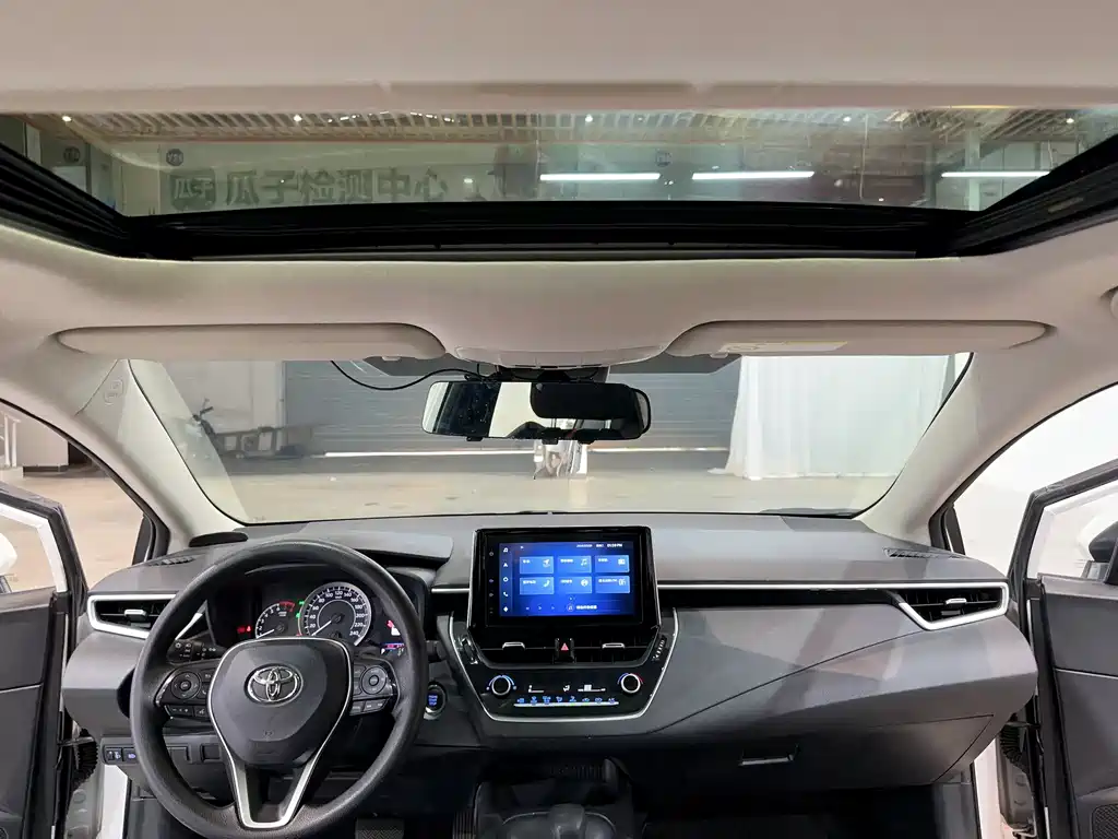 Corolla 2021 1.2T S-CVT Pioneer Edition купить на сайте DeffCars