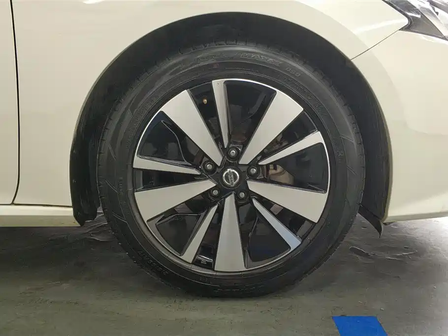 Teana 2021 2.0L XL Comfort Edition купить на сайте DeffCars