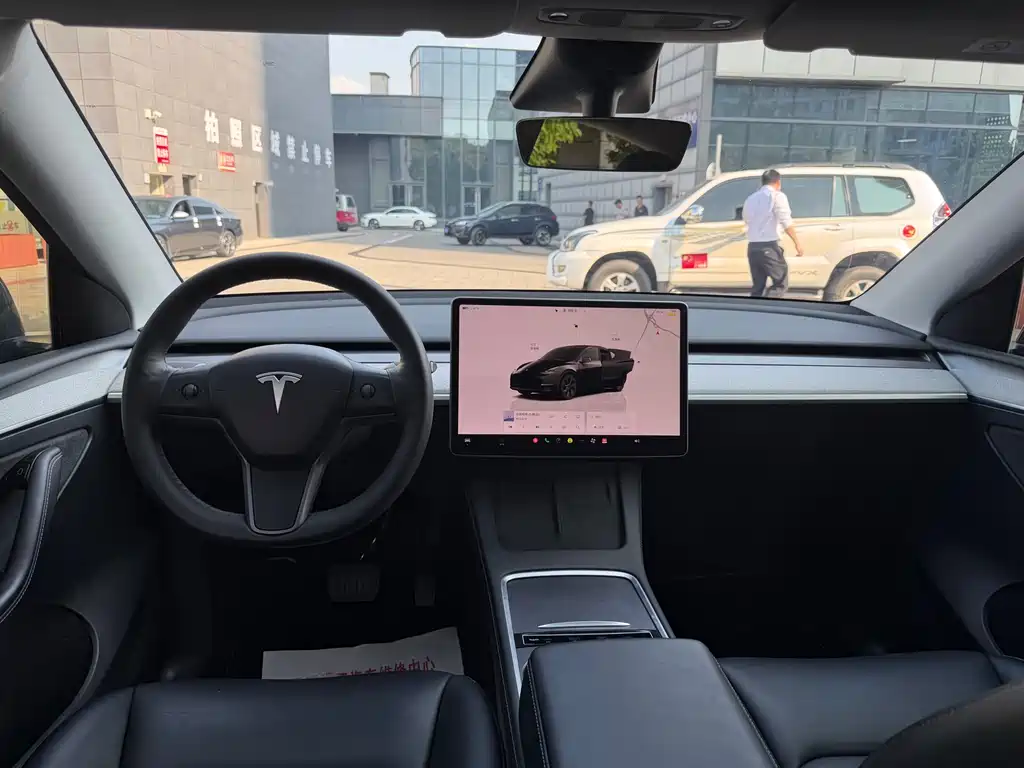 Model Y 2023 rear-wheel drive version купить на сайте DeffCars