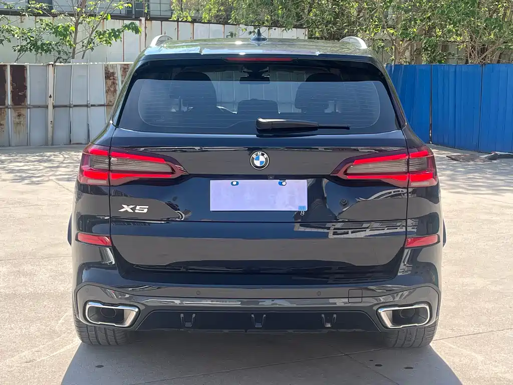 BMW X5 2023 xDrive 30Li Exclusive M Sports Package купить на сайте DeffCars