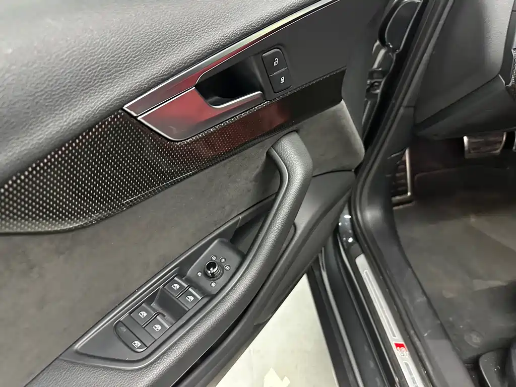 Audi S4 2018 S4 3.0TFSI купить на сайте DeffCars