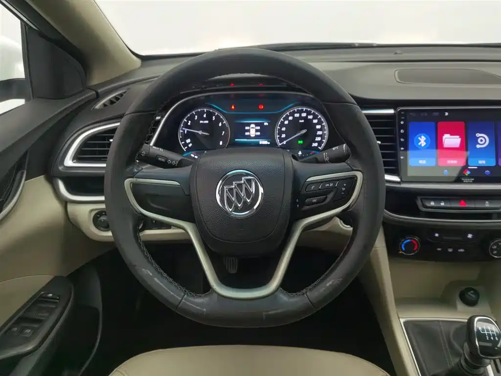 Yinglang 2019 15T Manual Elite National VI купить на сайте DeffCars