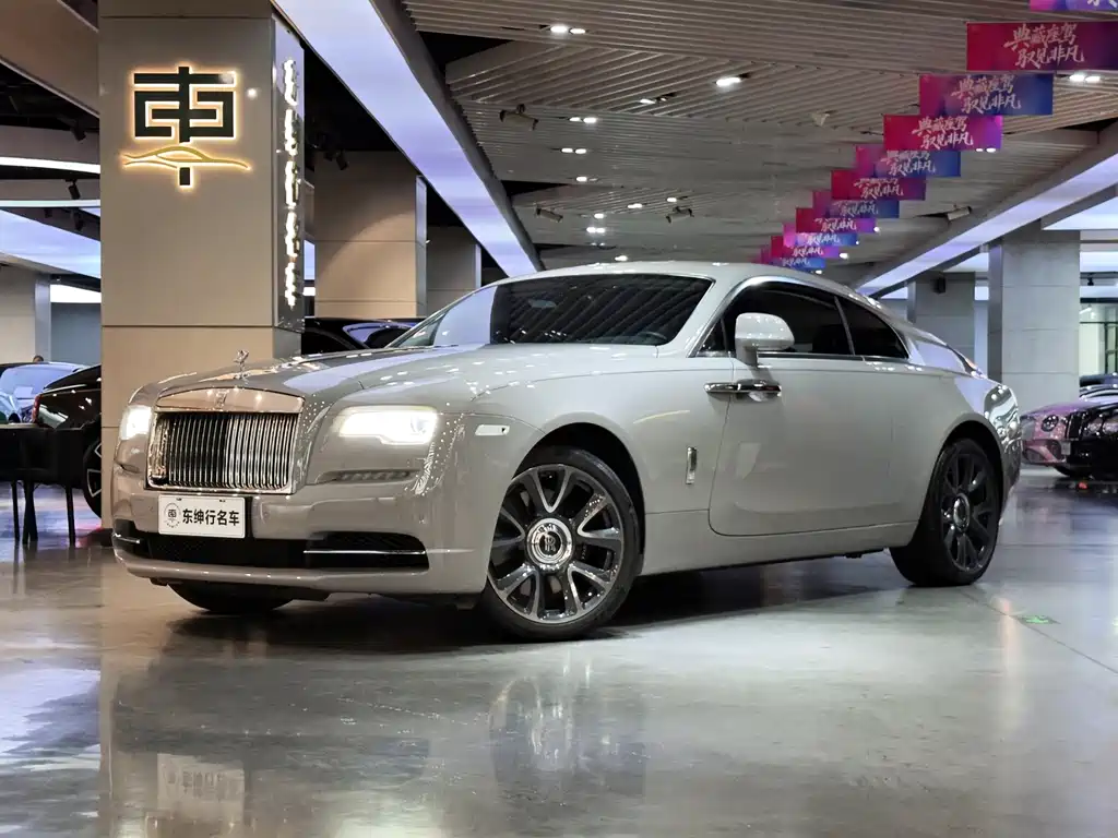 Phantom 2018 6.6T standard model купить на сайте DeffCars