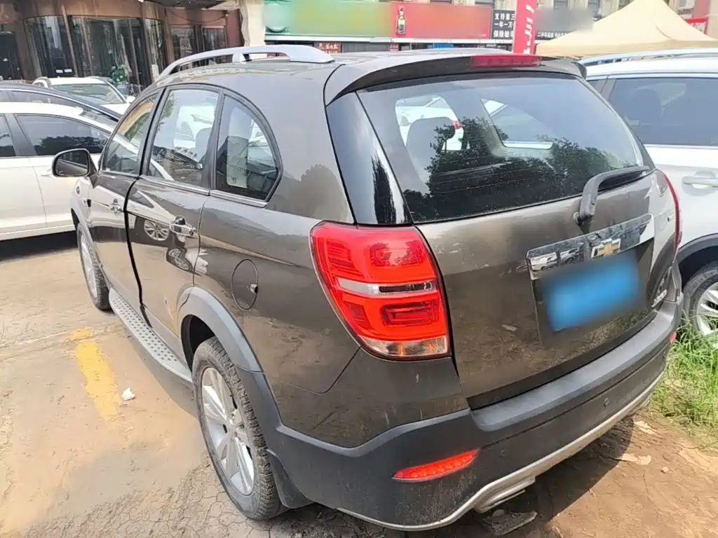 Captiva 2015 2.4L 4WD Ultimate Edition 7-seater купить на сайте DeffCars
