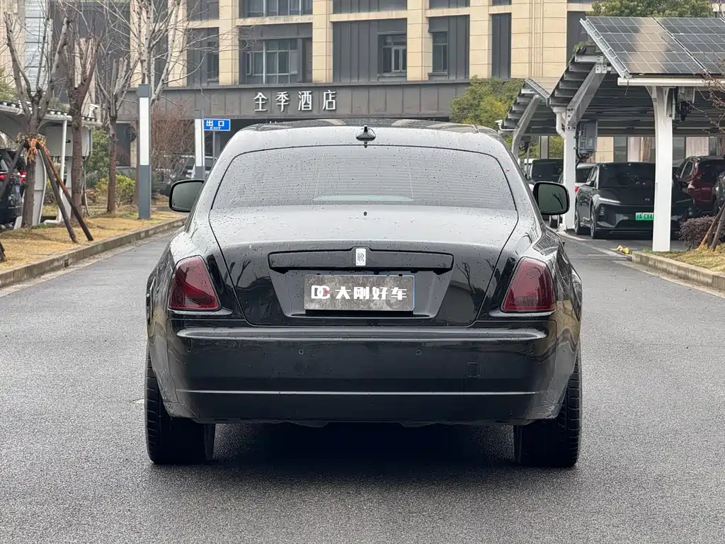 Ghost 2010 6.6T Standard Edition купить на сайте DeffCars