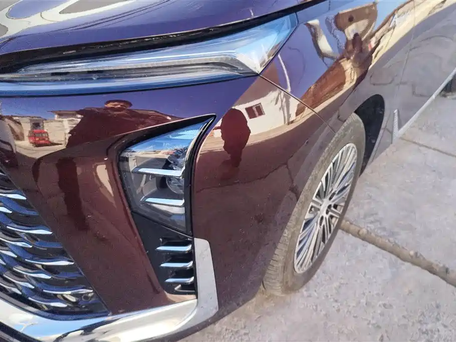 Buick GL8 New Energy 2024 Lu Zun Exclusive Edition 7 seats купить на сайте DeffCars