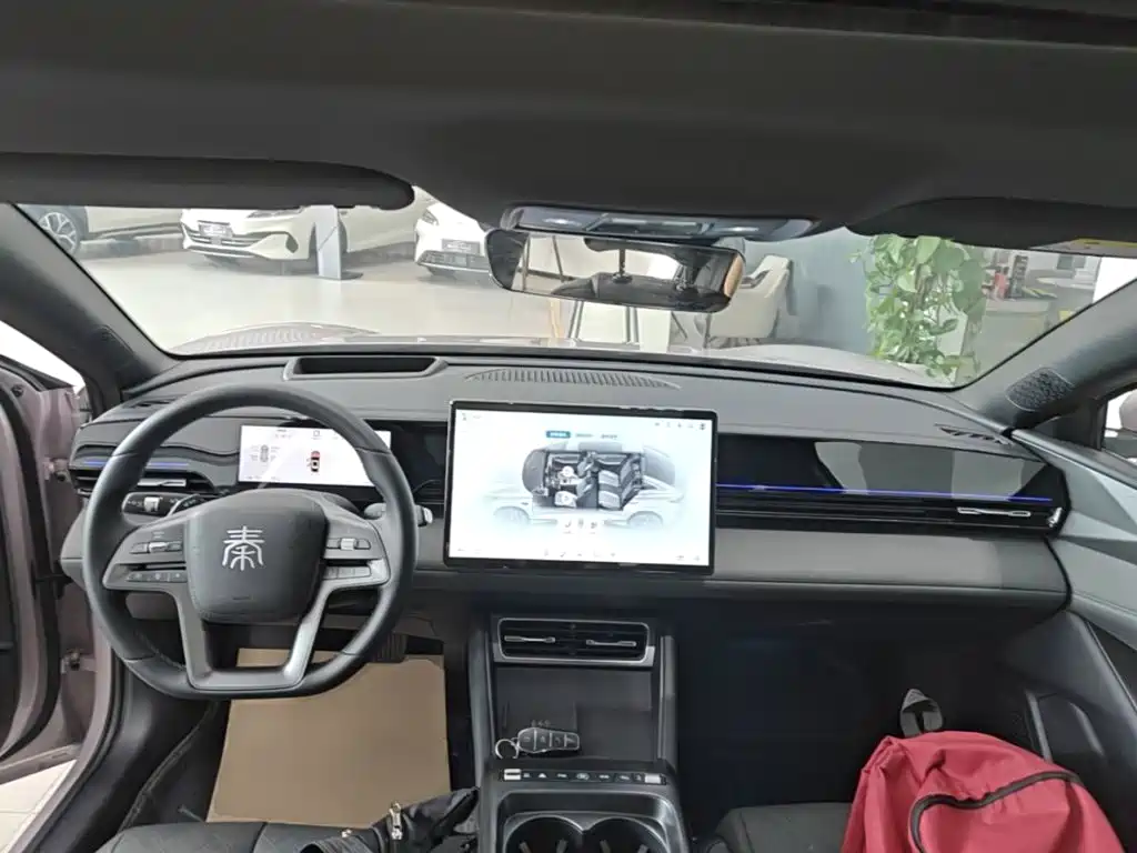 Qin L 2025 EV 545KM Cloud Model купить на сайте DeffCars