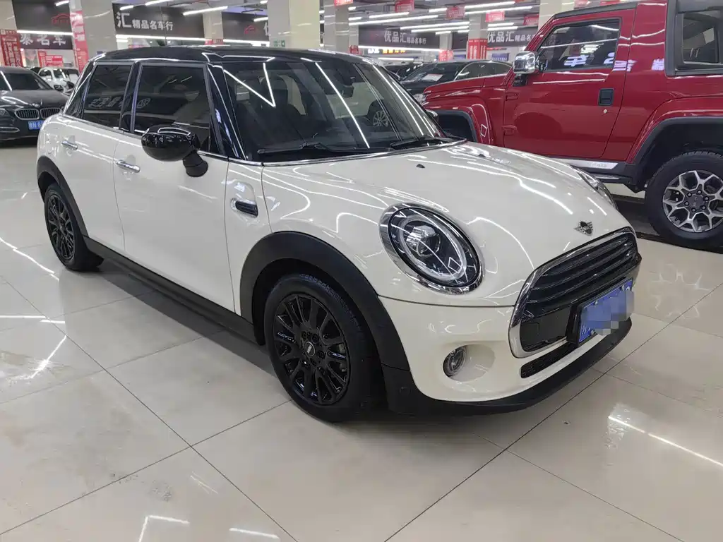 MINI 2021 1.5T COOPER Classic Five-Door Edition купить на сайте DeffCars