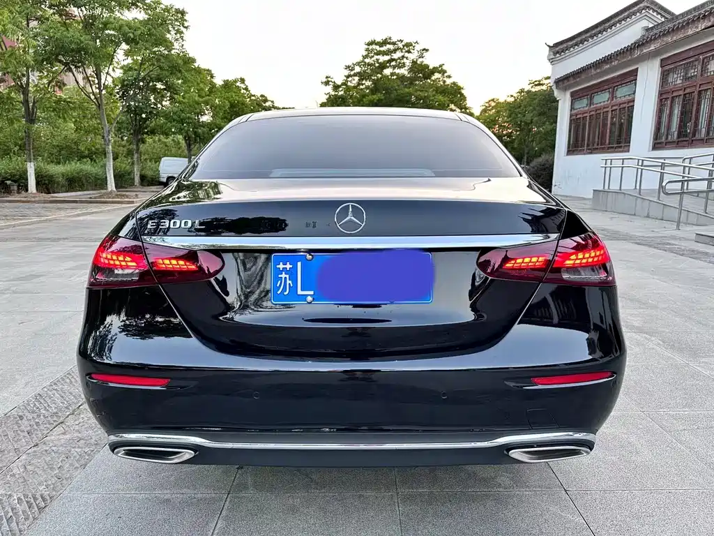 Mercedes-Benz E-Class 2021 E 300 L Luxury Model купить на сайте DeffCars