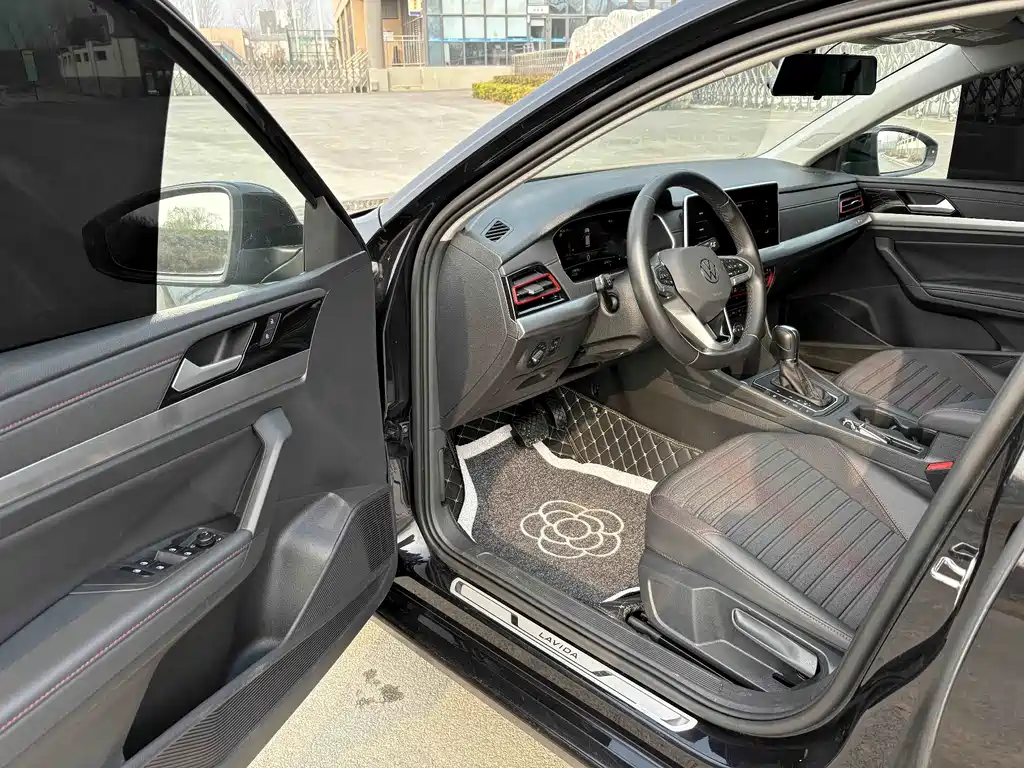 Lavida 2023 280TSI DSG Starry Sky Full Edition купить на сайте DeffCars