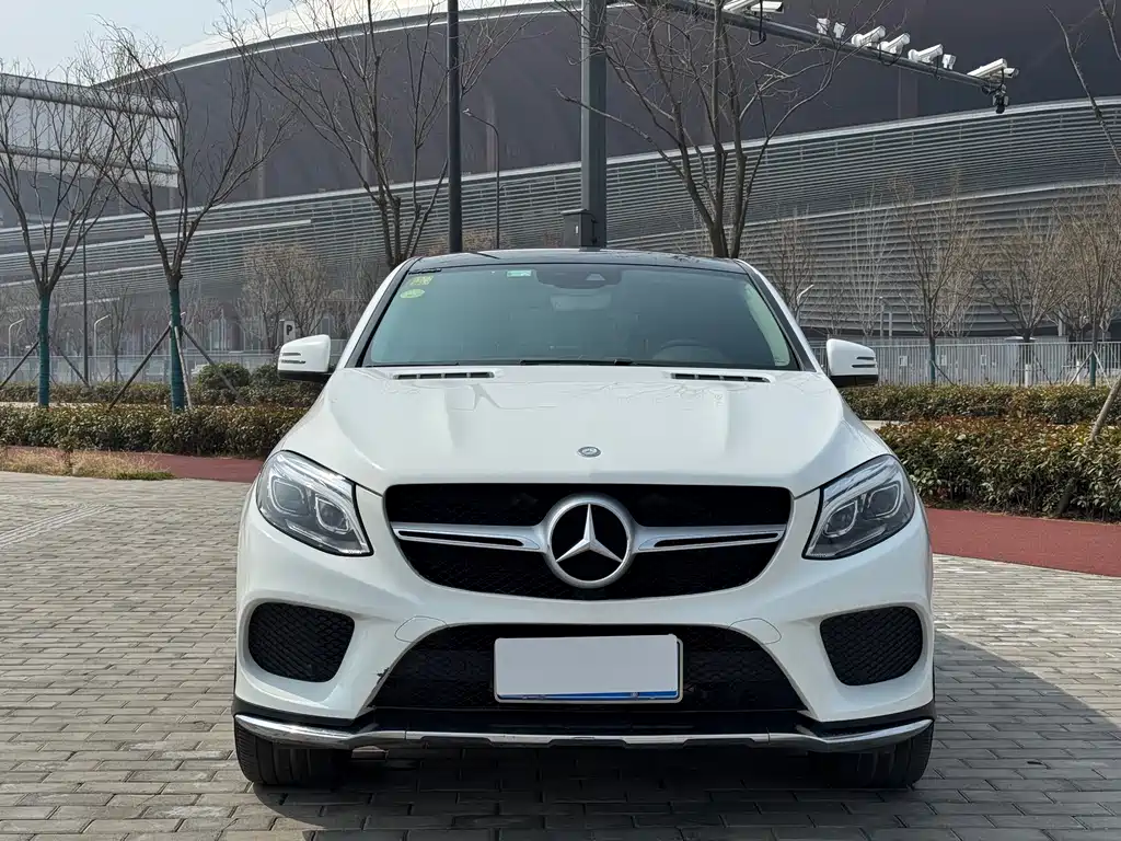 Mercedes-Benz GLE Coupe 2015 GLE 320 4MATIC Coupe SUV купить на сайте DeffCars