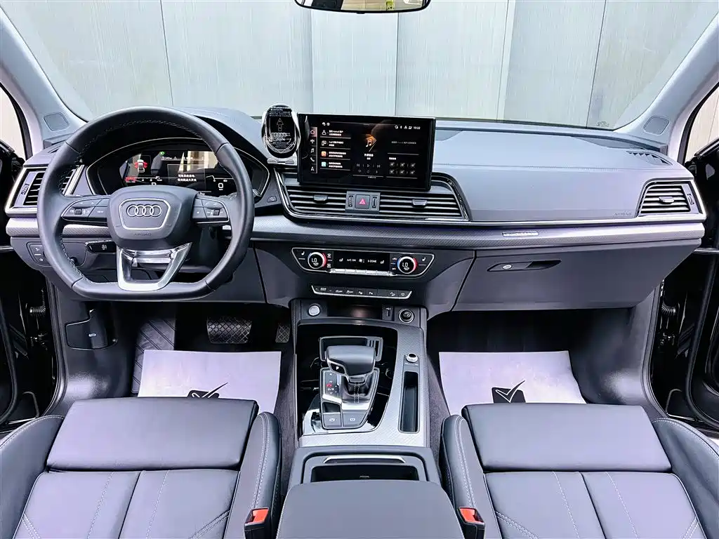 Audi Q5L 2022 40T luxury and dynamic model купить на сайте DeffCars