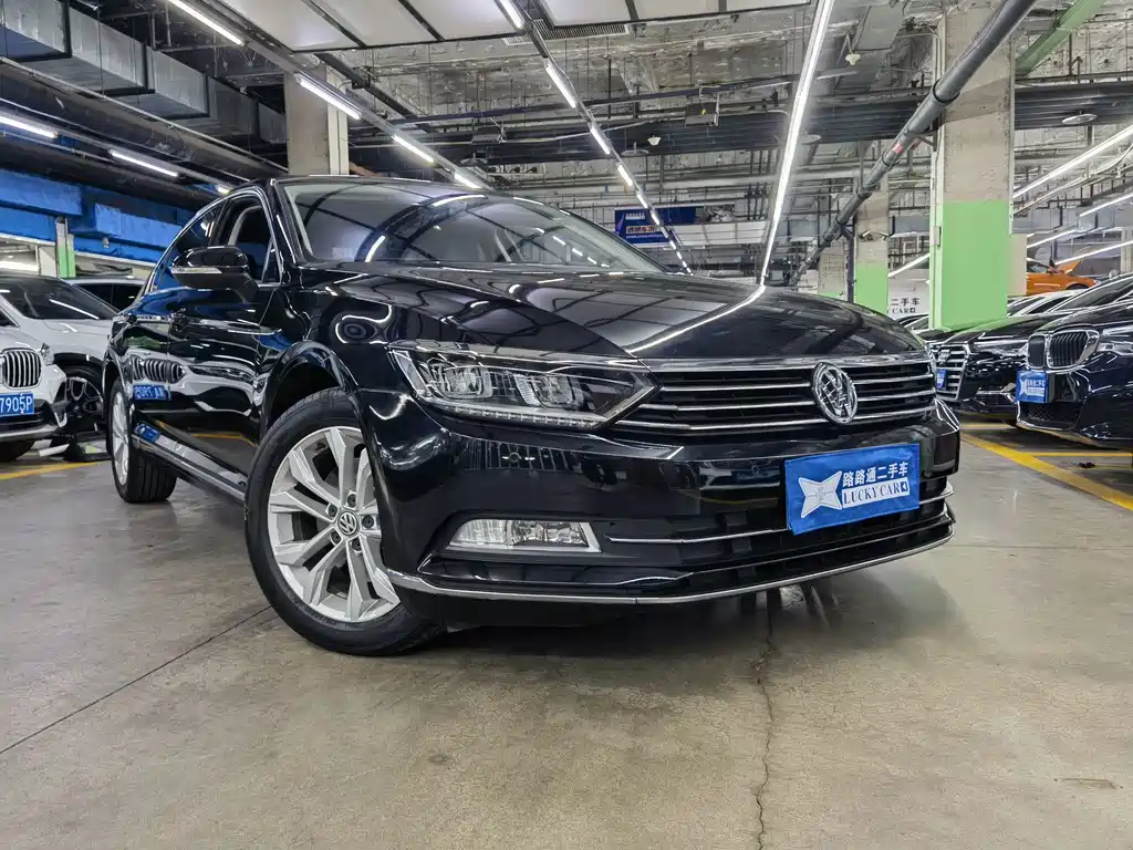Magotan 2019 330TSI DSG luxury model National VI купить на сайте DeffCars