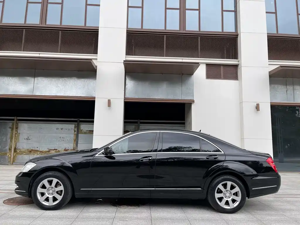 Mercedes-Benz S-Class 2010 S 300 L Business Type купить на сайте DeffCars