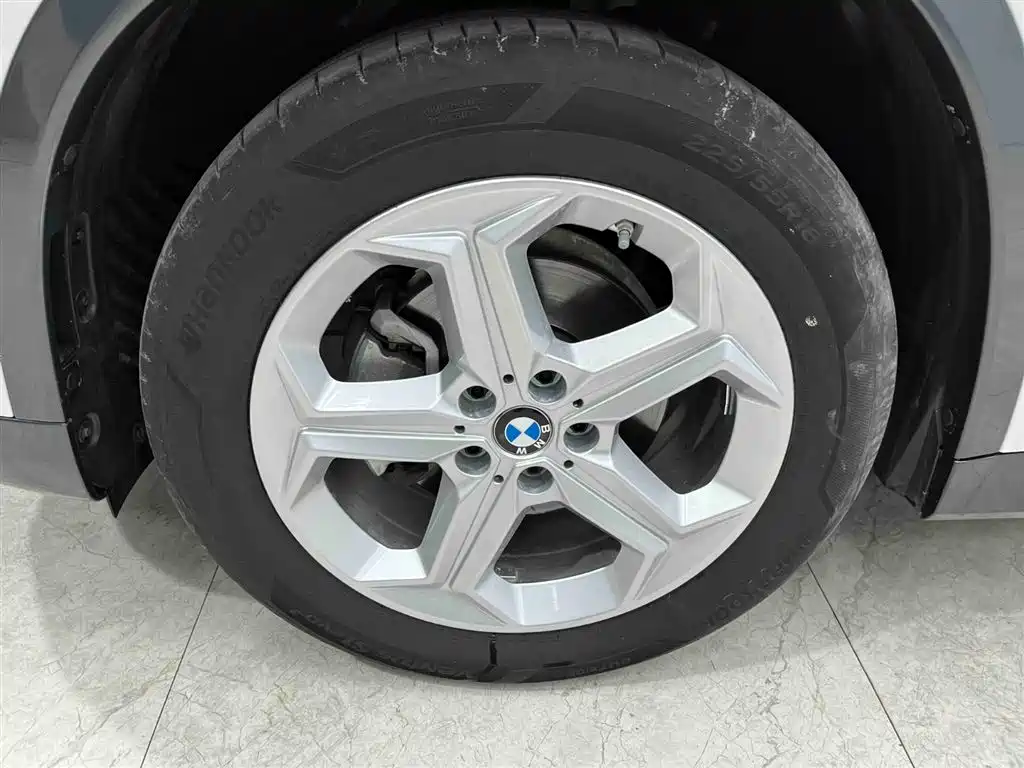BMW X1 2023 sDrive20Li X Design Package купить на сайте DeffCars