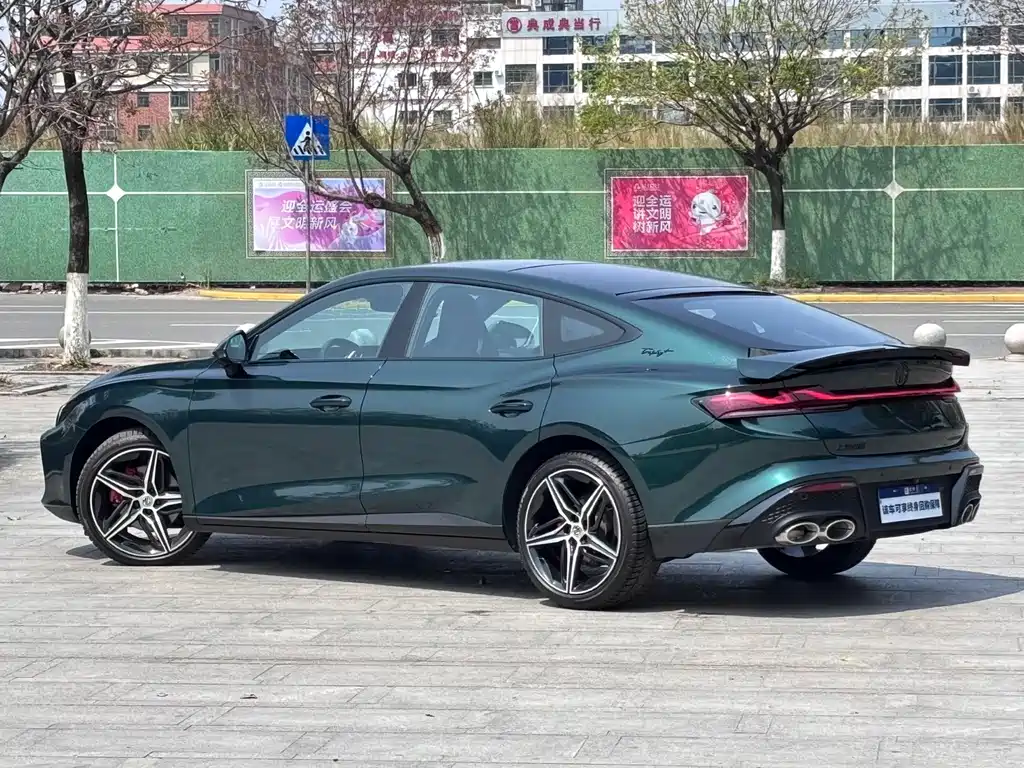 MG7 2025 2.0T Trophy+ Super Sports Edition купить на сайте DeffCars
