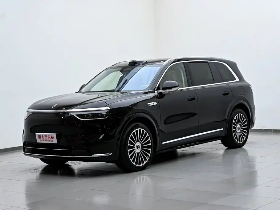 Wenjie M8 2025 extended range Ultra version 53.4kWh 6-seat version 192-line lidar) купить на сайте DeffCars