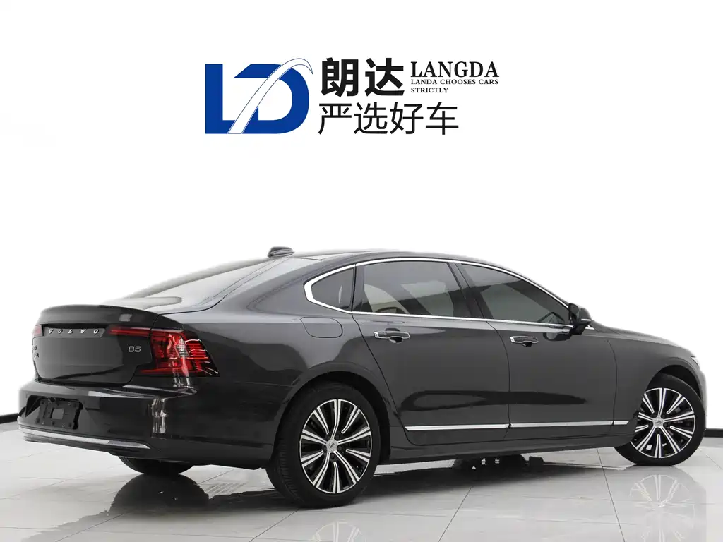 Volvo S90 2021 B5 Zhiyi Luxury Edition купить на сайте DeffCars
