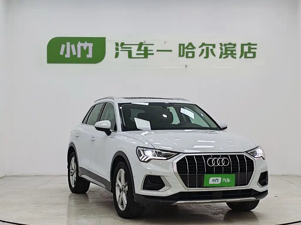 Audi Q3 2022 35 TFSI Fashionable and Elegant купить на сайте DeffCars