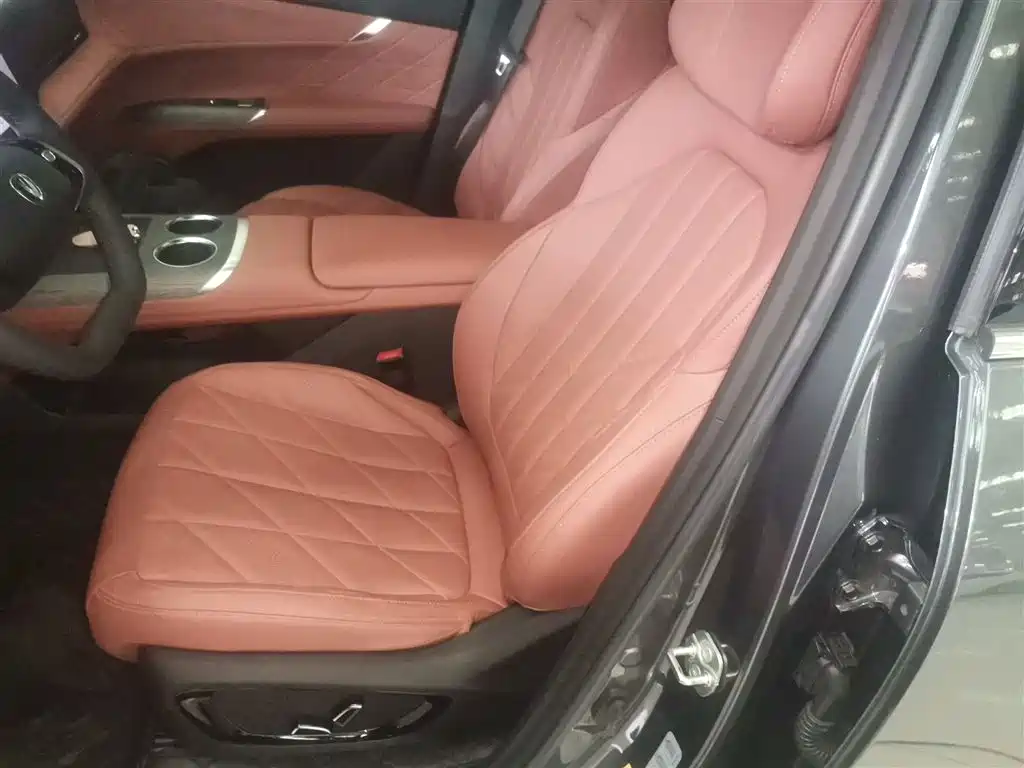 Changan CS75PLUS 2025 fourth generation 1.5T new Blue Whale smart exclusive model купить на сайте DeffCars