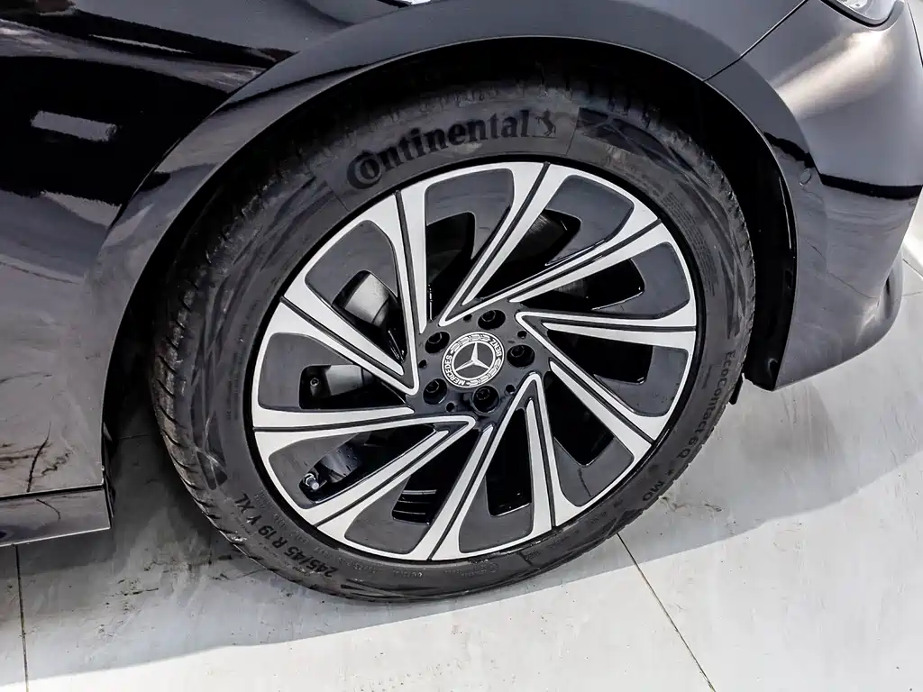 Mercedes-Benz E-Class 2025 facelift E 300 L luxury model купить на сайте DeffCars