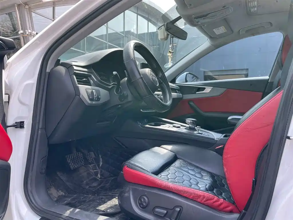 Audi A4L 2017 40 TFSI Enterprising купить на сайте DeffCars