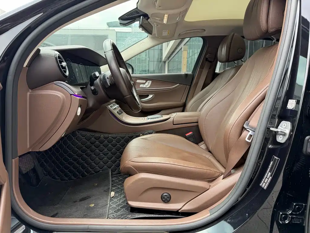 Mercedes-Benz E-Class 2023 E 300 L Luxury Model купить на сайте DeffCars