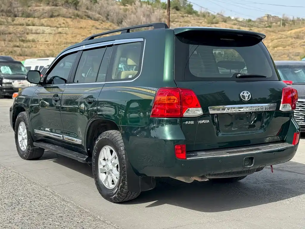 Land Cruiser 2012 4.0L automatic VX купить на сайте DeffCars