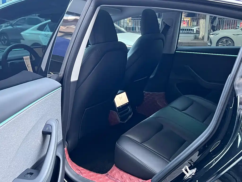 Model 3 2023 rear-wheel drive version купить на сайте DeffCars