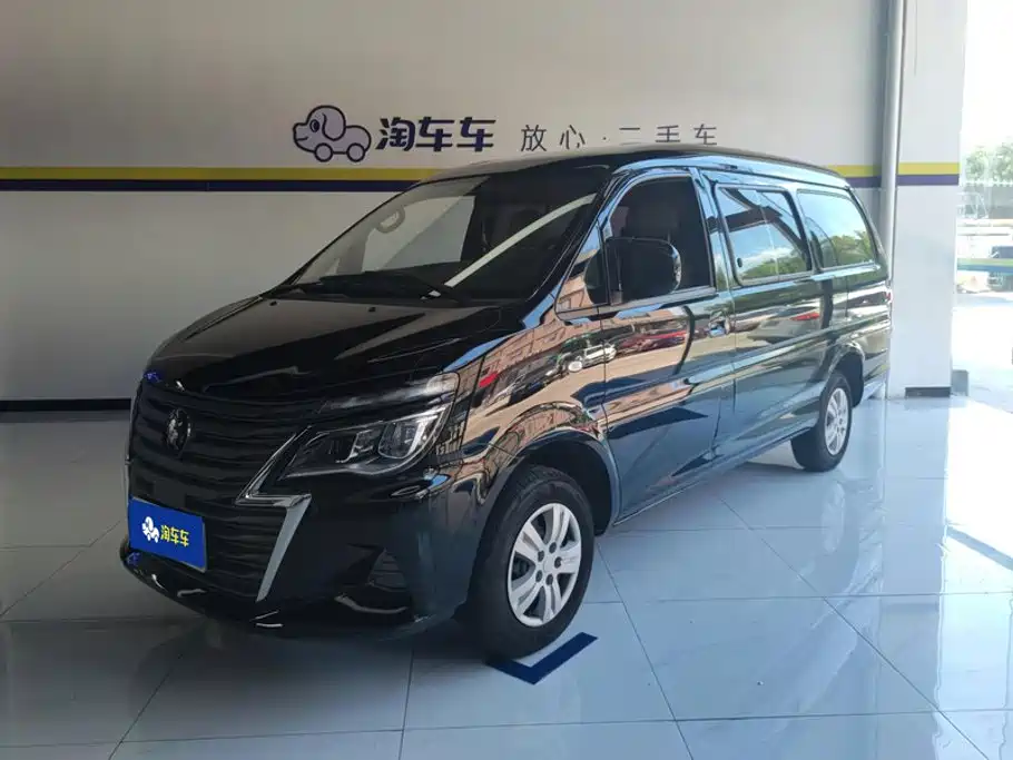 Lingzhi 2023 M5L 1.6L basic model 7 seats купить на сайте DeffCars