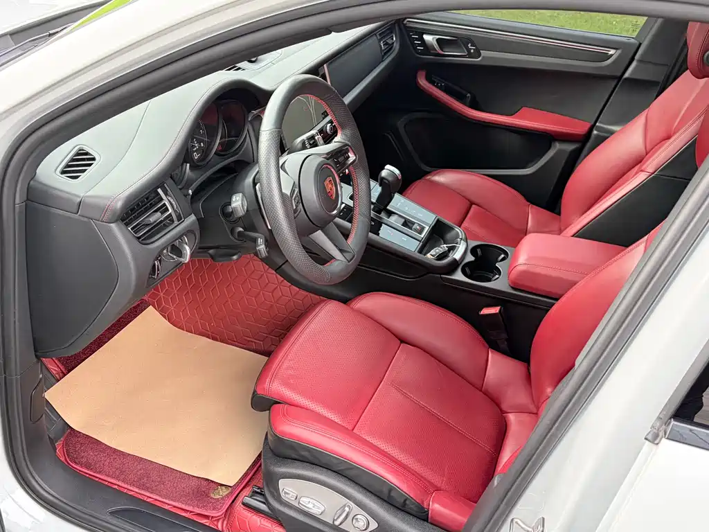 Macan 2023 Macan 2.0T купить на сайте DeffCars