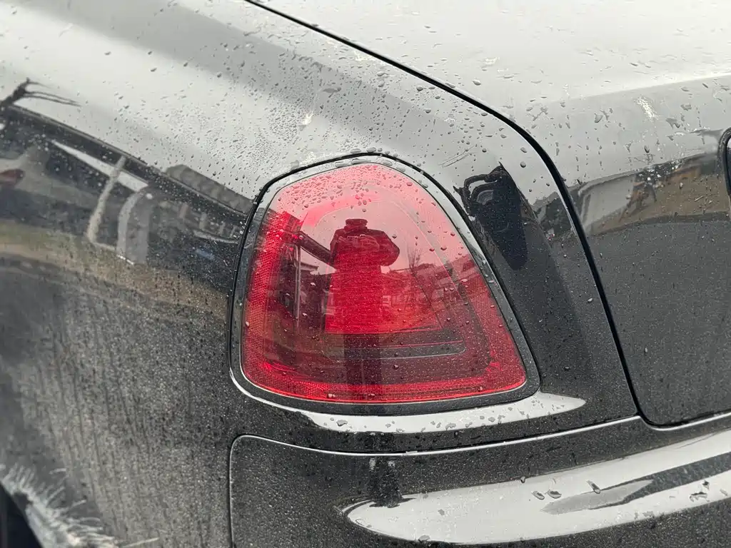 Ghost 2010 6.6T Standard Edition купить на сайте DeffCars