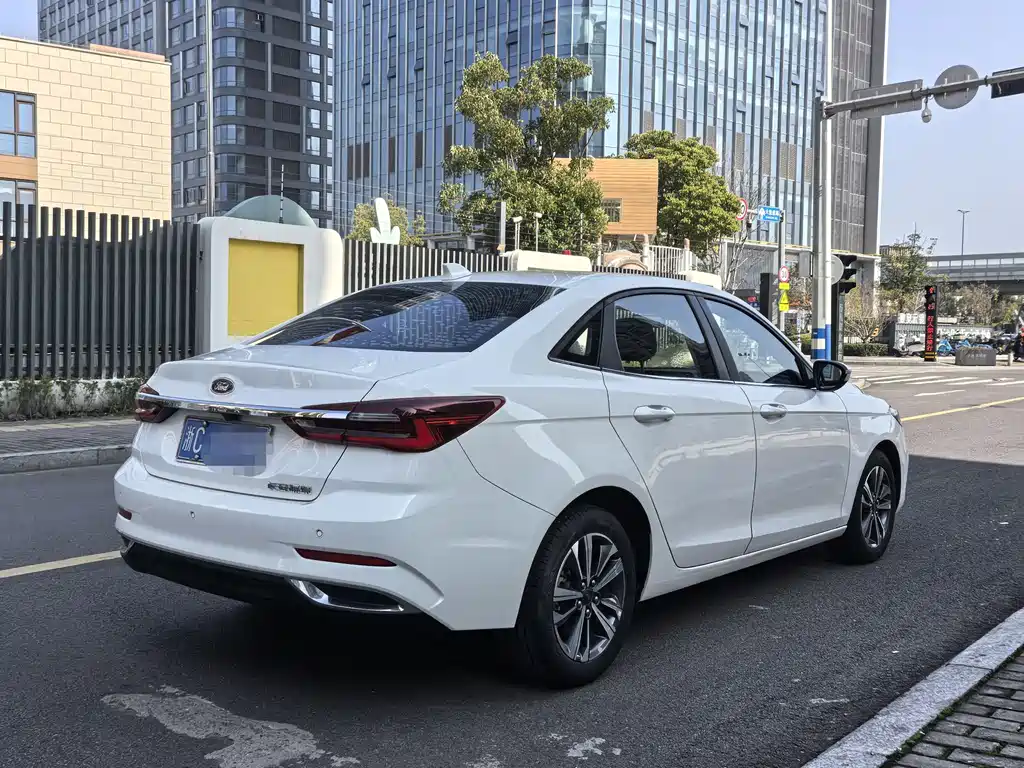 Forex 2021 1.5L automatic platinum version купить на сайте DeffCars