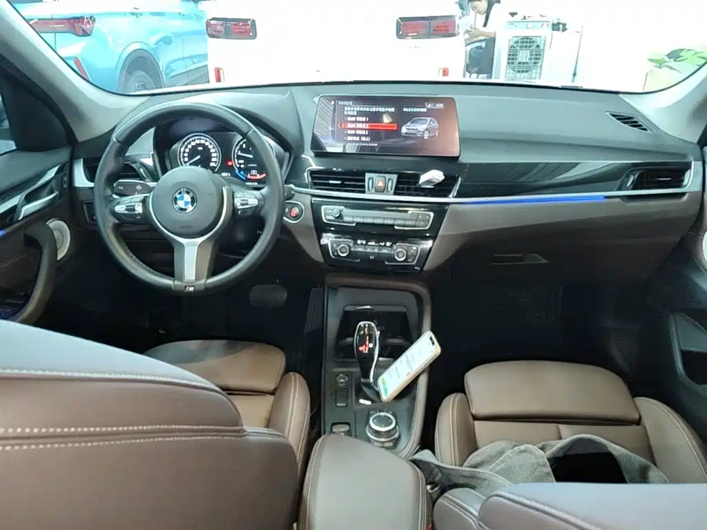 BMW X1 2021 Modified sDrive25Li Leading купить на сайте DeffCars