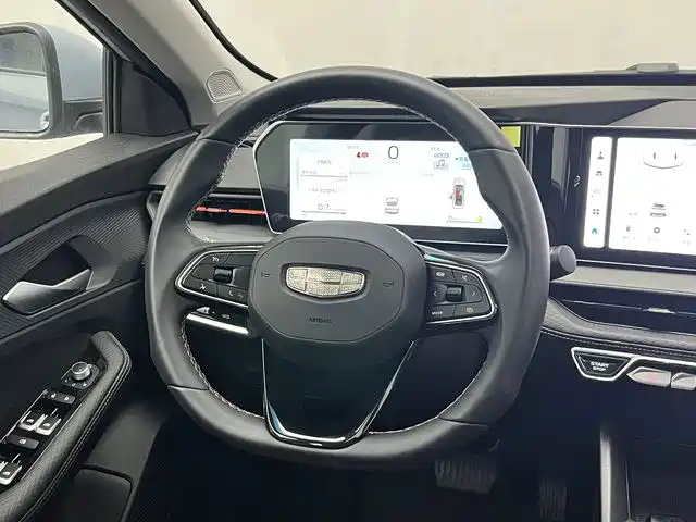 Binrui 2024 Binrui COOL 1.5T DCT Dragon Edition купить на сайте DeffCars