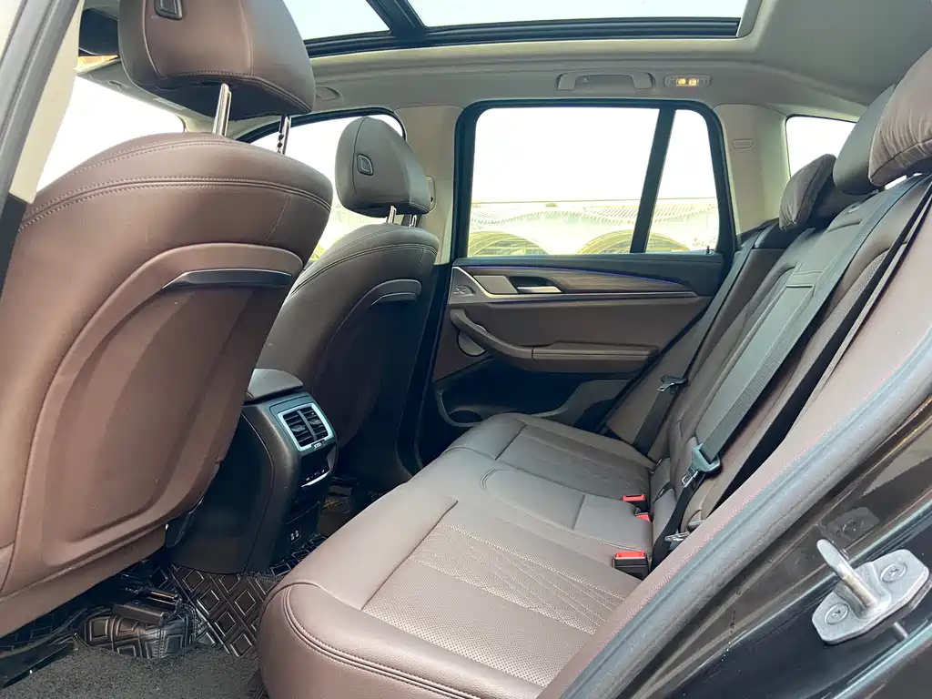 BMW X3 2022 xDrive30i Advanced M Night Package купить на сайте DeffCars
