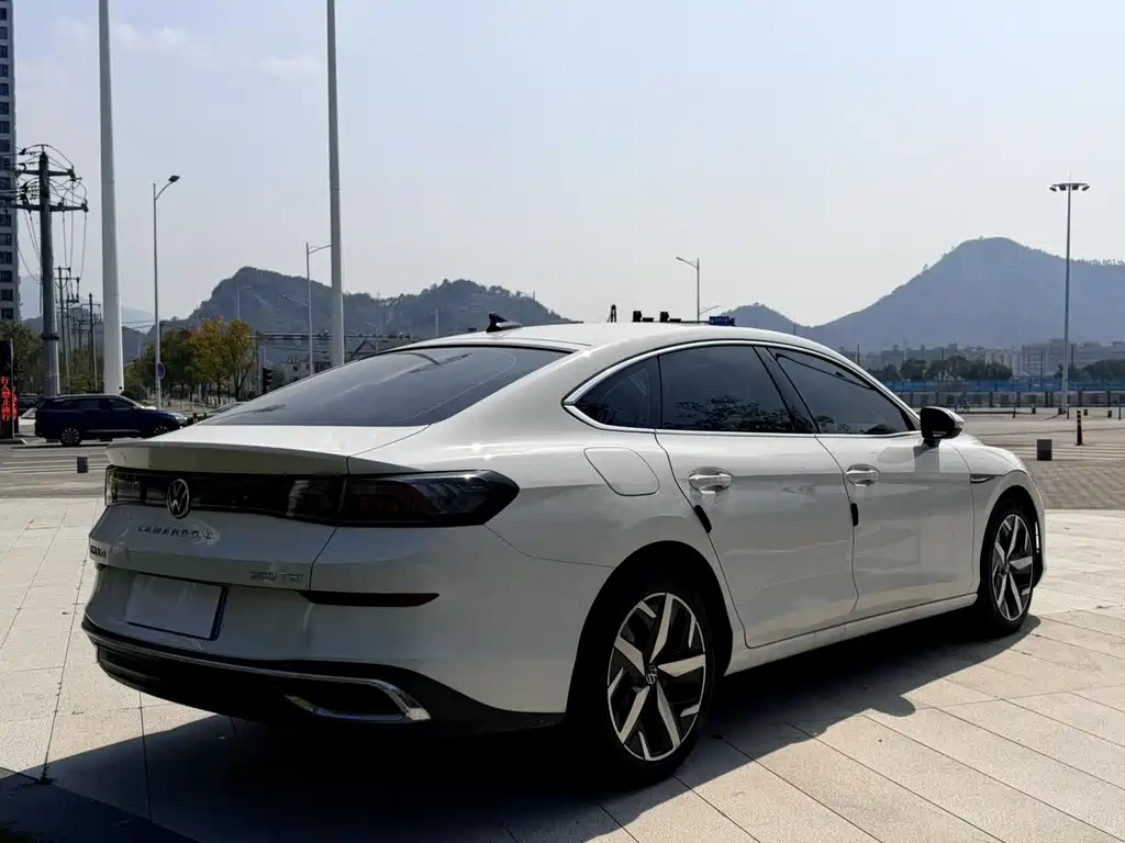 Lingdu 2023 Lingdu L 280TSI DSG Hot Edition купить на сайте DeffCars