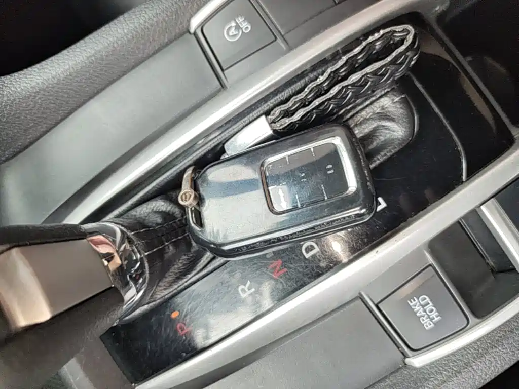 Civic 2016 220TURBO CVT Deluxe Edition купить на сайте DeffCars