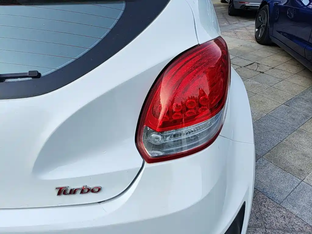 Veloster 2012 1.6T automatic exclusive version купить на сайте DeffCars