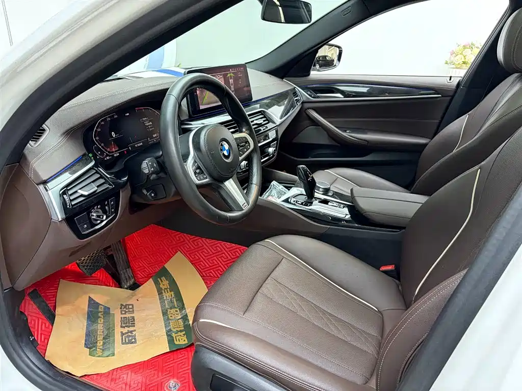 BMW 5 Series 2022 facelift 525Li M Sports Package купить на сайте DeffCars