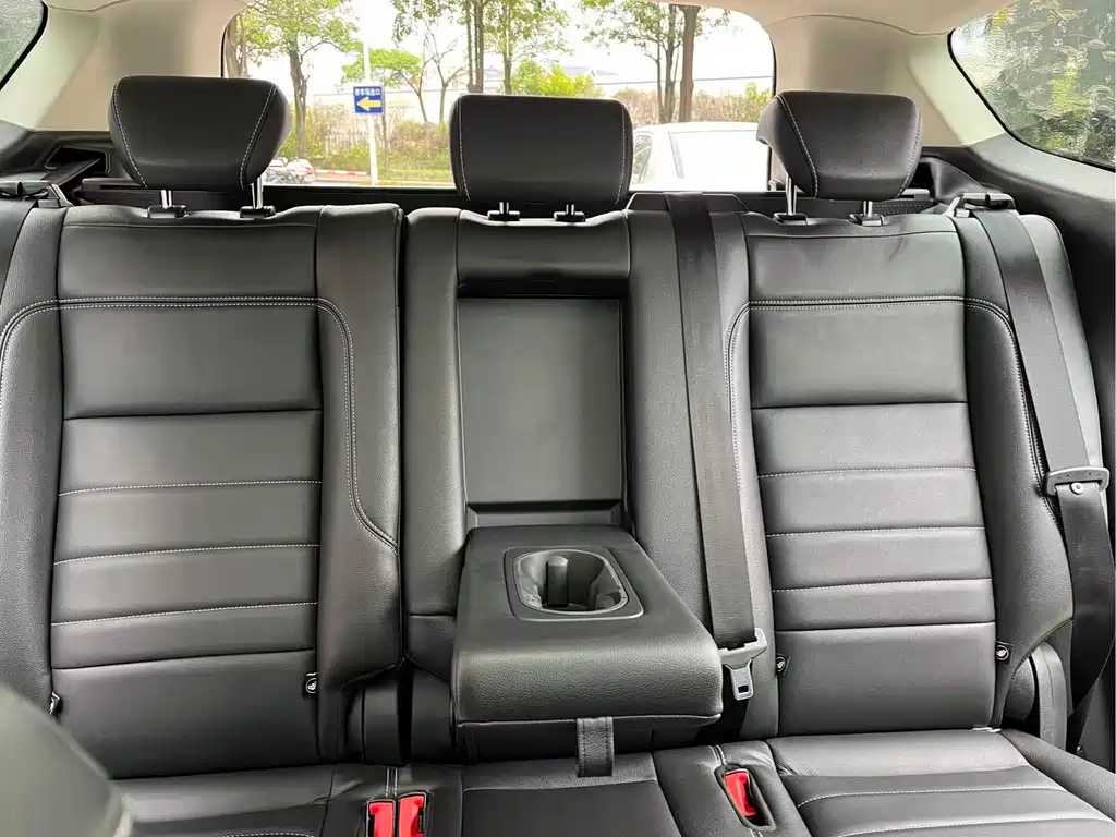 Escape 2018 EcoBoost 180 two-wheel drive platinum airfoil купить на сайте DeffCars