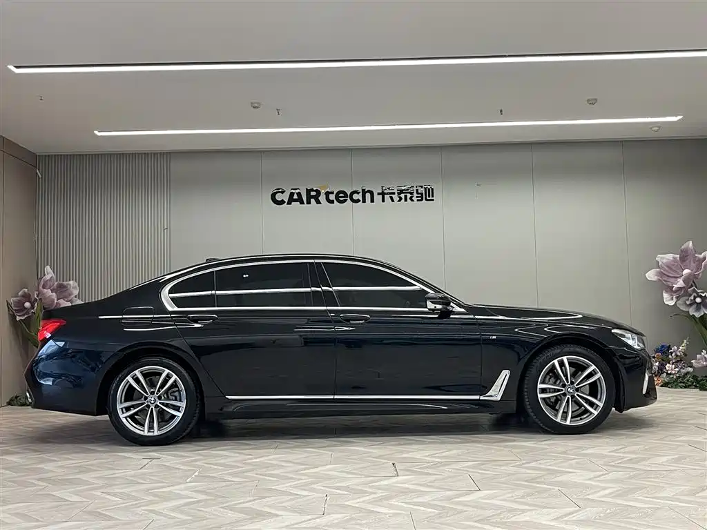 BMW 7 Series 2018 730Li Exclusive M Sports Package купить на сайте DeffCars