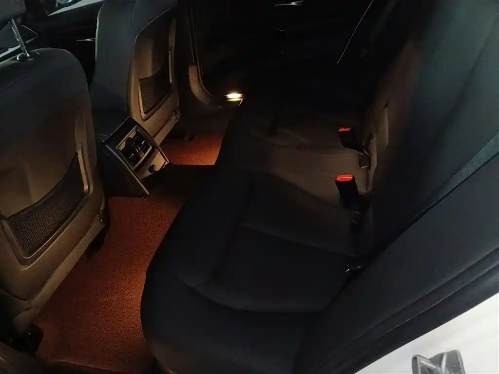 BMW 3 Series 2016 320Li Enterprising купить на сайте DeffCars