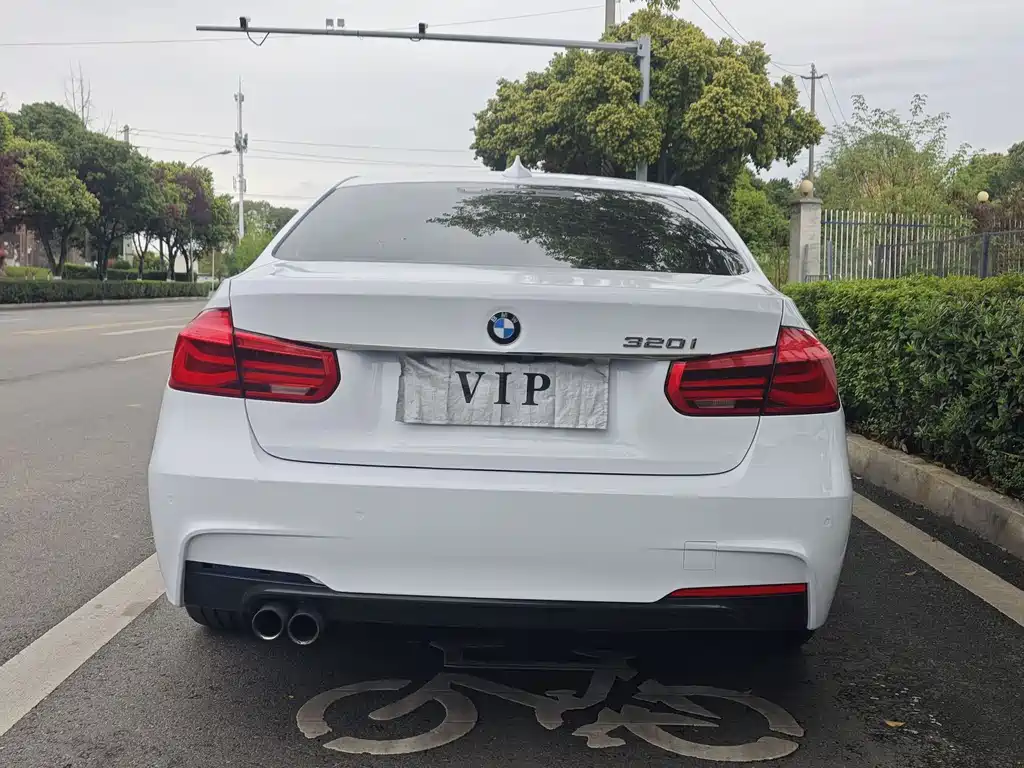BMW 3 Series 2017 320i M Sports купить на сайте DeffCars